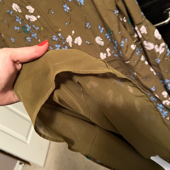 Ann Taylor Green Blue and Pink Floral V-Neck Bell 3/4 Sleeve Flowy Summer Dress - Picture 7 of 8